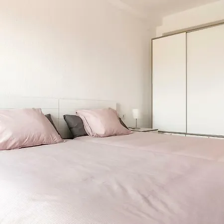Malagadevacaciones - Valera Apartment *